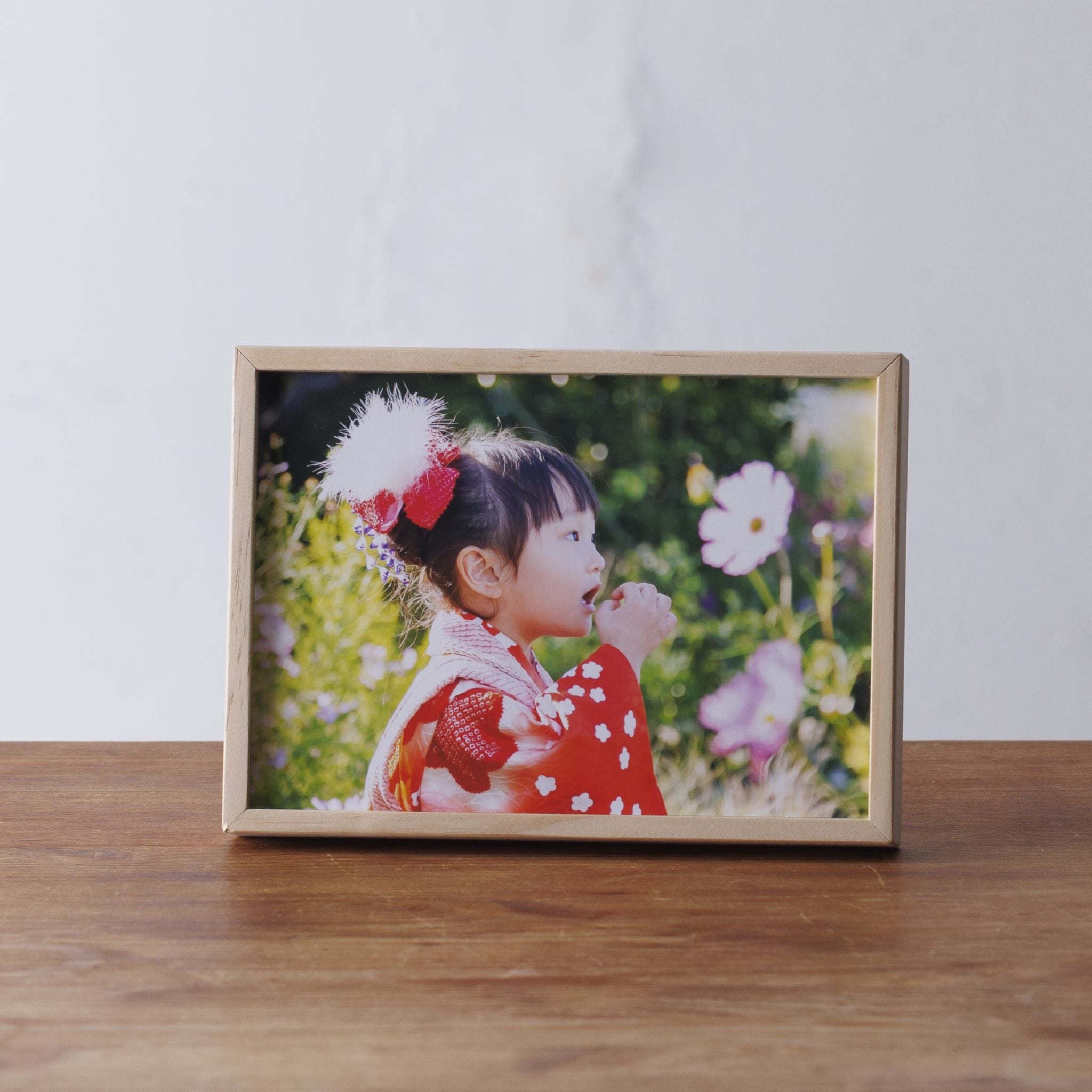 木製ムクフレーム【M】Z12/5×7 プレゼント 記念品 写真立て – 縁の選び