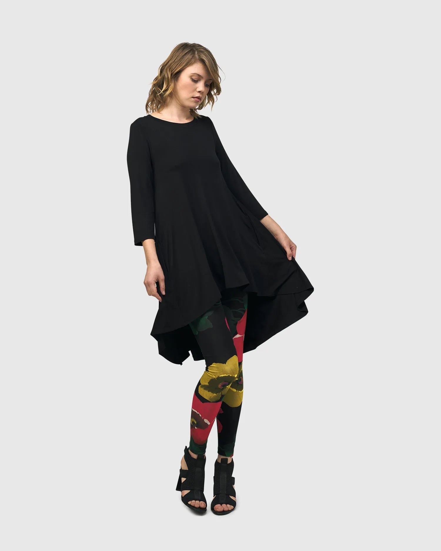 Essential Swing Tunic Top, Black – Alembika U.S.