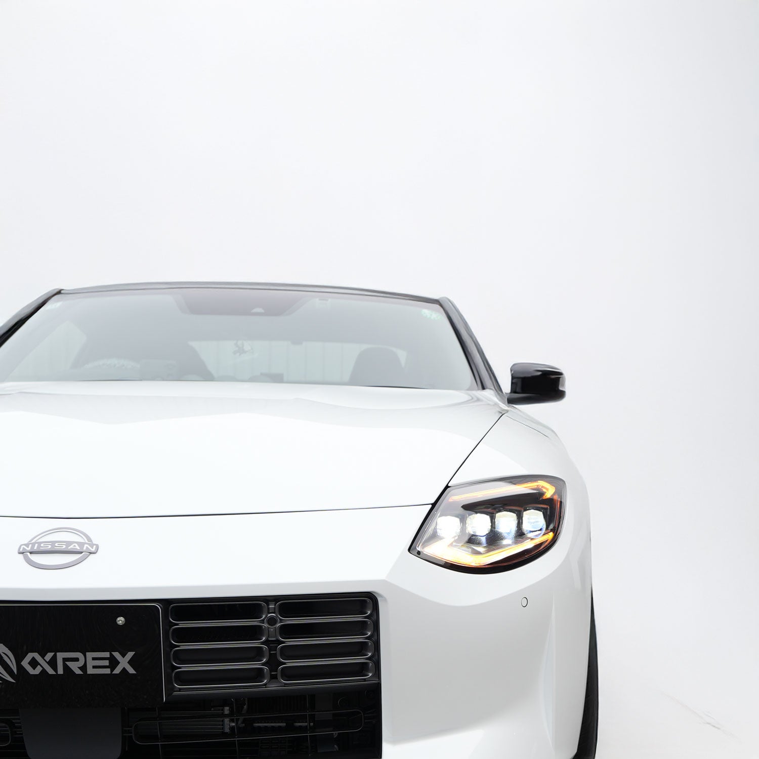 AlphaRex NOVA LEDプロジェクターヘッドライト NISSAN RZ34