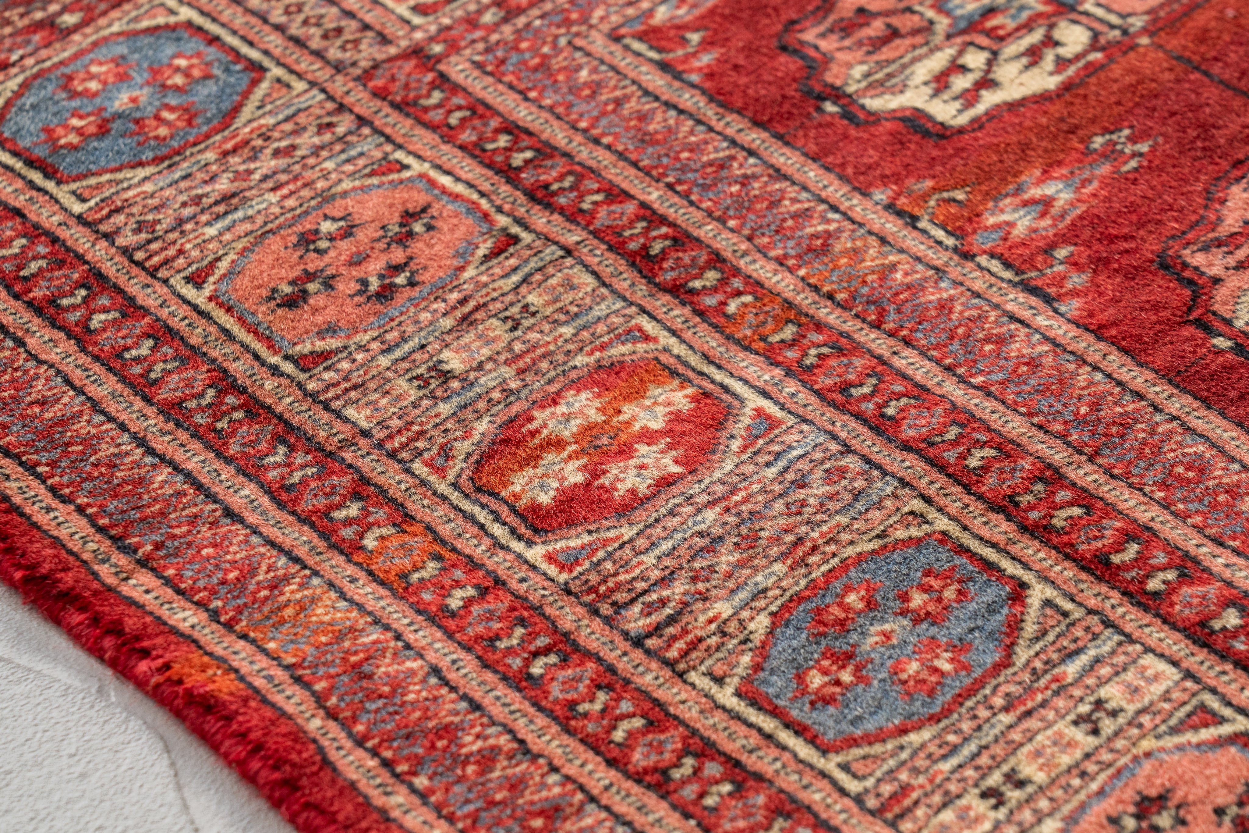 パキスタン産 1980年代 パキスタンラグ】手織り絨毯-アンティークラグ