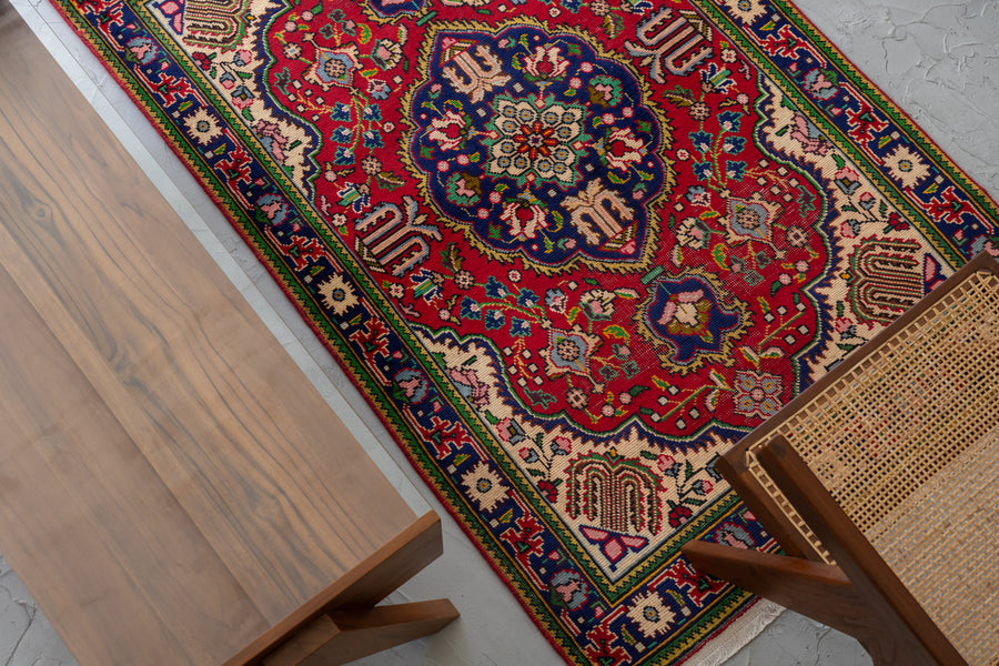 イラン産 1980年代 ヴィンテージラグ】ペルシャ絨毯-ヴィンテージラグ