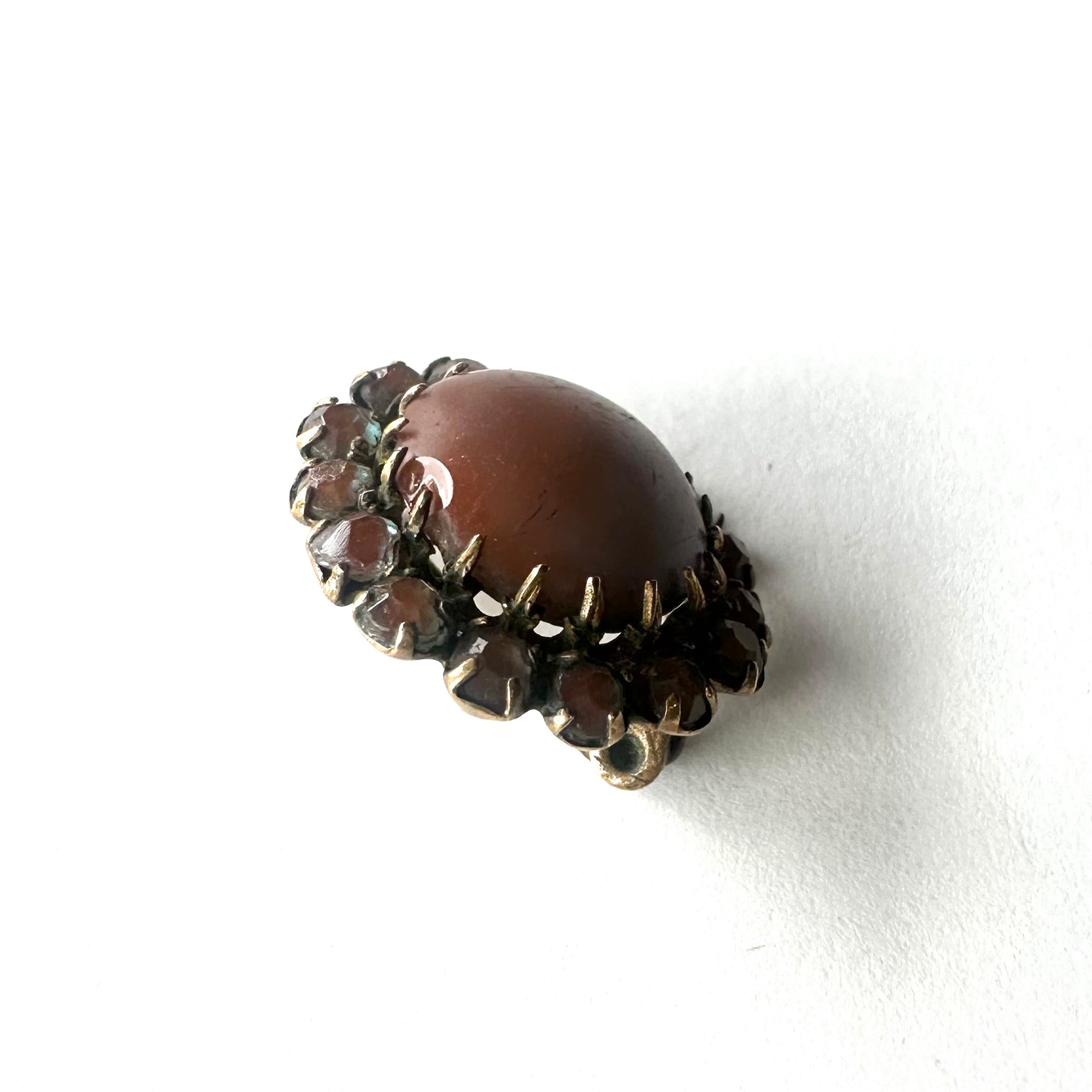 サフィレット ラウンドブローチ – Amelie Antique