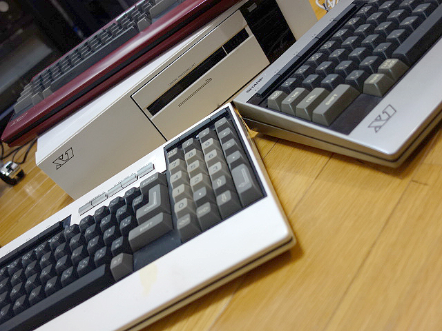 シャープ X1(CZ-800C) 3台目ホワイト 1982年 メンテナンス編 2日目