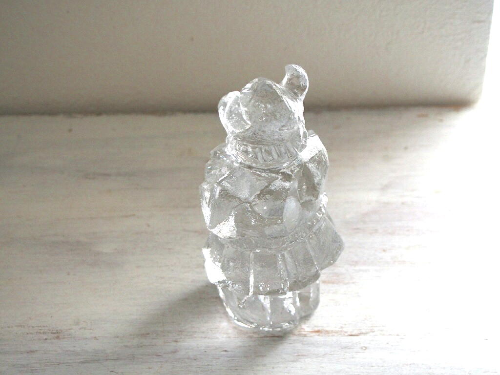 北欧ヴィンテージ Pukeberg Sweden クリスタルのバイキングの置物