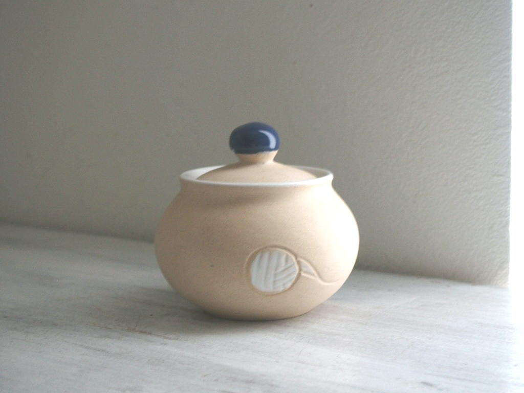 北欧ヴィンテージ Gabriel 陶器のシュガーポット - a n t e n n a