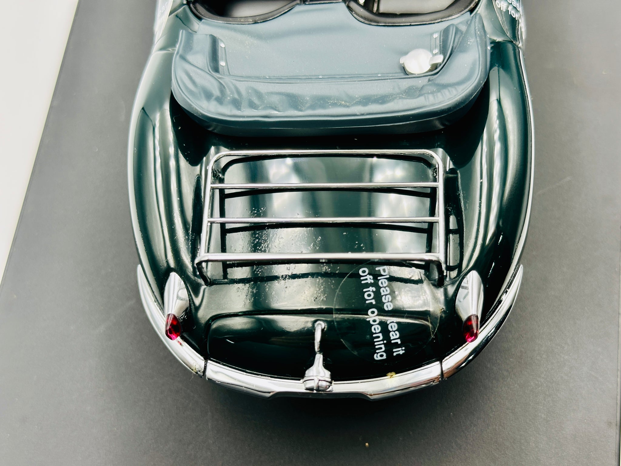 1:18 1956 Jaguar XK SS -- Green -- Steve McQueen -- AUTOart 73519