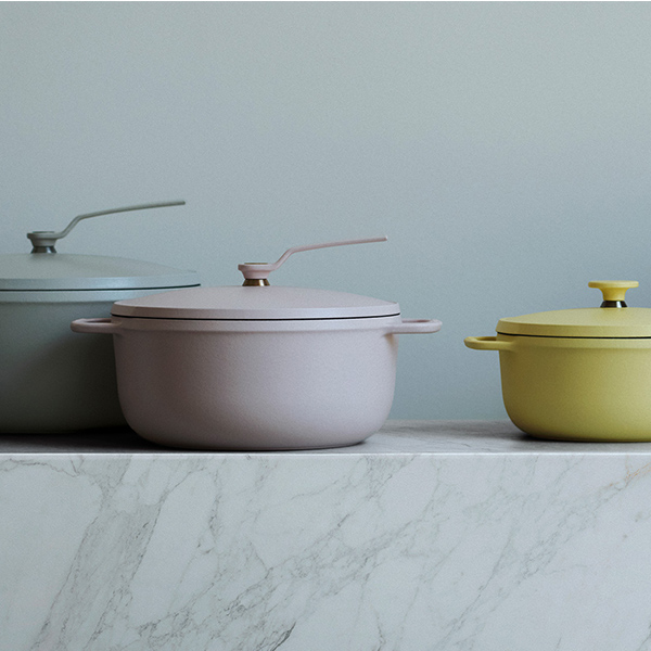 バーミキュラ / オーブンポット2 26cm マットブラックを贈るなら、多彩