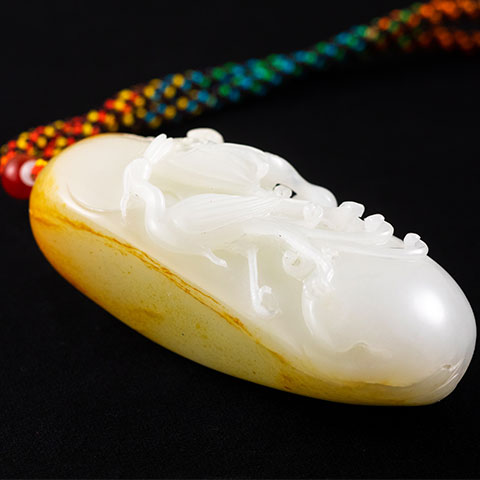 最高ランク 羊脂白玉 鶴 SC1000 | 和田玉・天珠販売 アンティーク