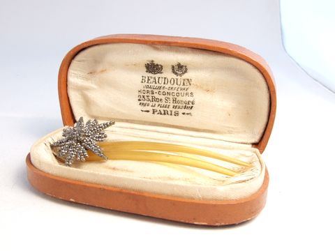 アンティーク鼈甲（べっ甲）製品