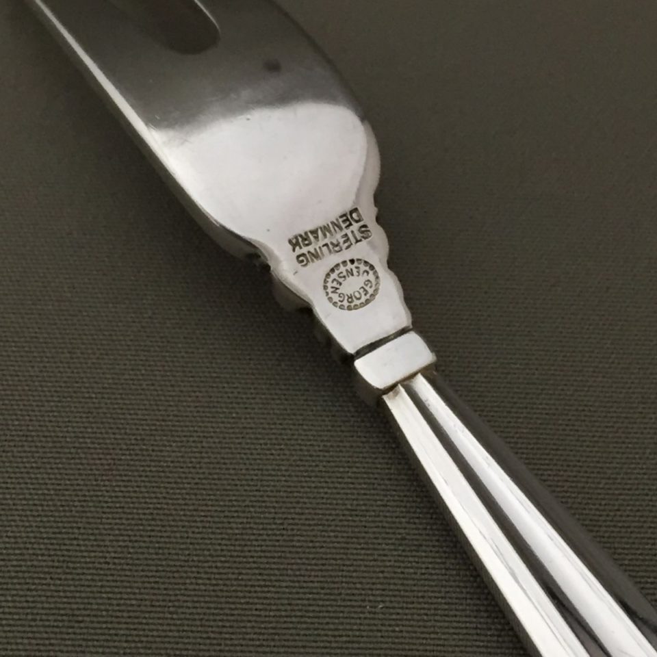 ジョージ・ジェンセン「“Acorn” レモンフォーク 長さ11.7cm