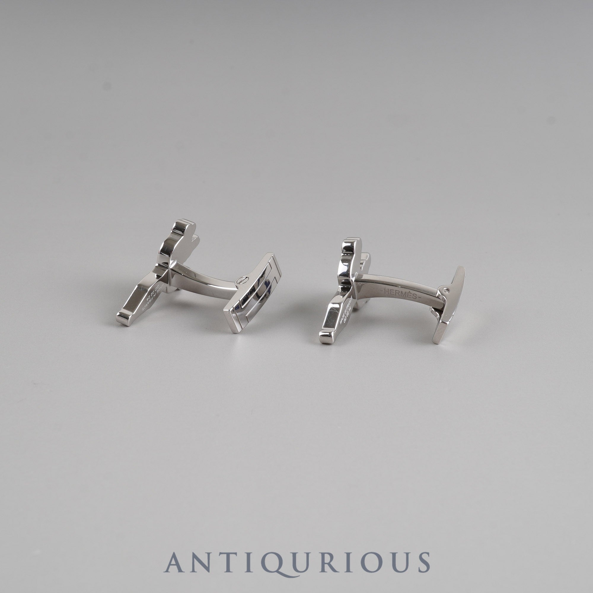 エルメス カフリンクス 花火師 カザック・ニュイ ラッカーメタル 箱