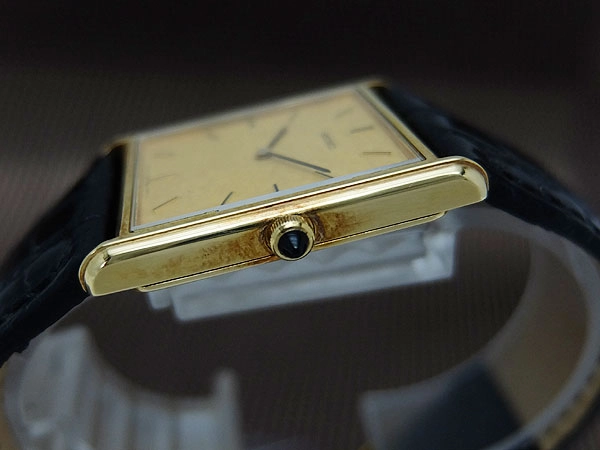 JA-2865| セイコー クオーツ 5P30-5500 18KT 薄型スクエア 槌打ち模様