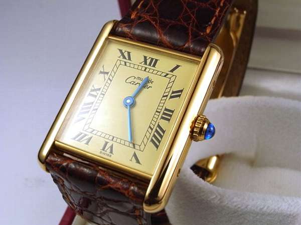 カルティエ マストタンク メンズサイズ クオーツ Dバックル ギャラン