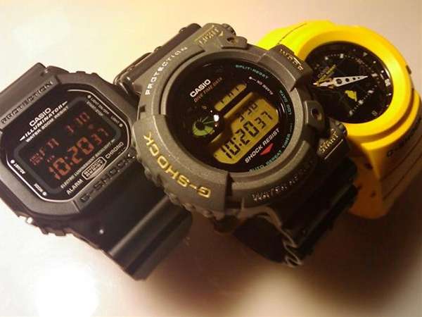 カシオ G-Shock AW-500D-9E2T(イエローカラー) +DW-6300(オマケ)+DW