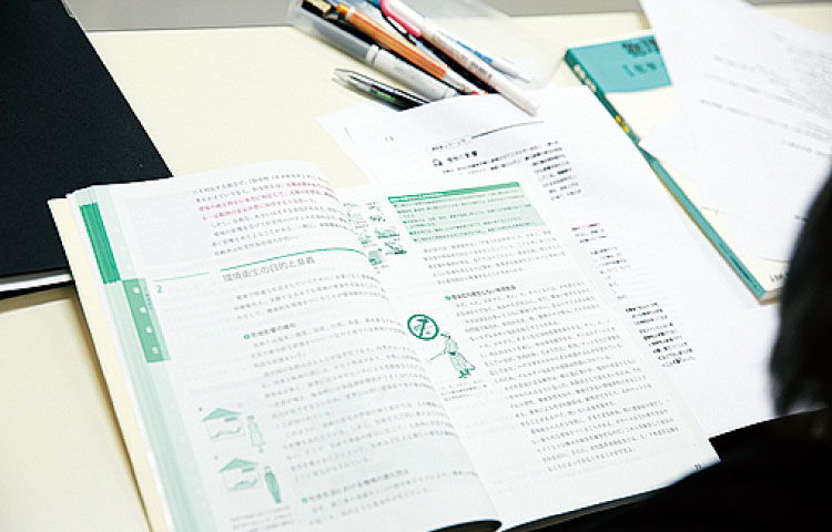 履修内容｜麻生美容専門学校 福岡校 美容科通信教育課程｜麻生専門学校