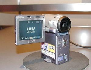 ASCII.jp：ソニー、Bluetooth搭載のデジタルビデオカメラ“ネットワーク