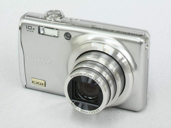 ASCII.jp：F200EXRと同等!?「FinePix F70EXR」を試す (1/5)