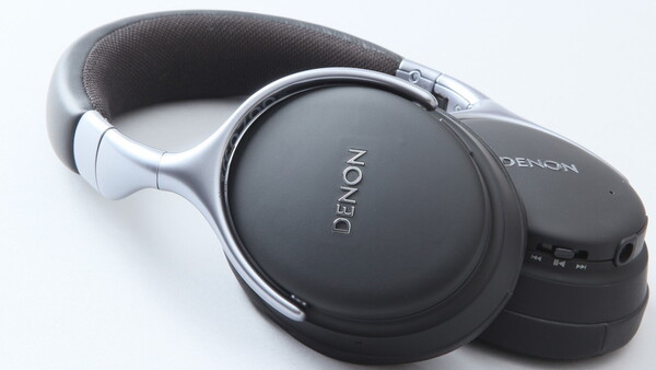ASCII.jp：スペック全部盛り！ ワイヤレスでNC機能のDENONヘッドフォン