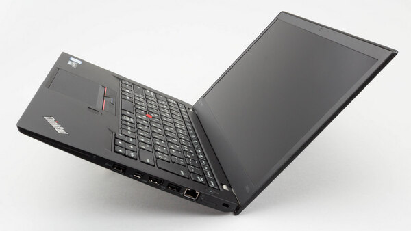 ASCII.jp：ThinkPad T460sに突飛な要素はないが、使い勝手の良さは保証