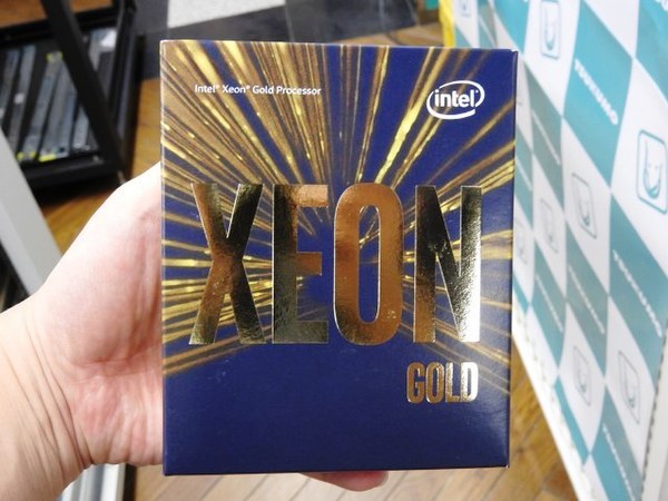 ASCII.jp：16コア/32スレッドのハイエンドCPU「Xeon Gold 6130」