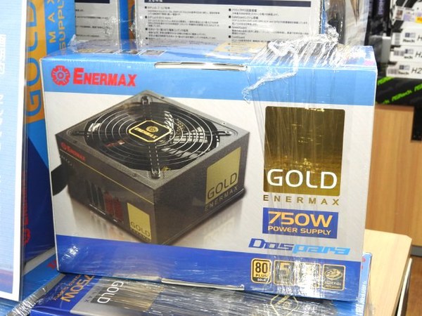 ASCII.jp：ドスパラ×ENERMAX共同開発 逆回転ファン搭載のGOLD電源