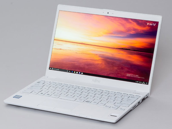 ASCII.jp：1キロ以下の13.3型ノートならコレだ!! 世界最軽量「LIFEBOOK