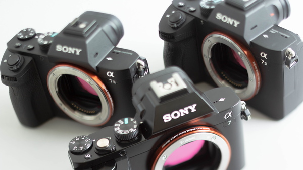 ASCII.jp：必要な機能で選ぶ！ ソニーフルサイズ一眼「α7」「α7II