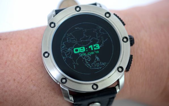 ASCII.jp：ディーゼル最新スマートウォッチ「Axial」ウォッチフェイス