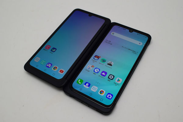 ASCII.jp：専用ケース装着で2画面スマホに変身する「LG G8X ThinQ」を