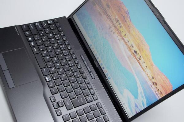 ASCII.jp：7万円台からと高コスパ！ 光学式ドライブやインターフェース