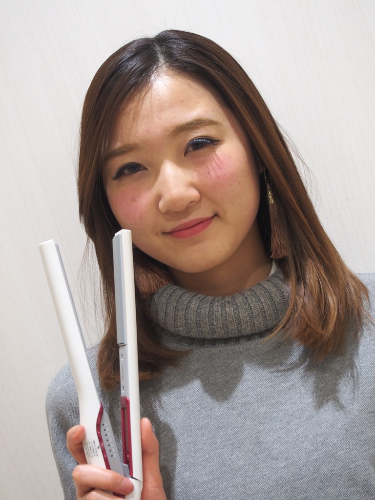 髪が傷まないストレートアイロン～ヘアビューロン ストレート～｜美容