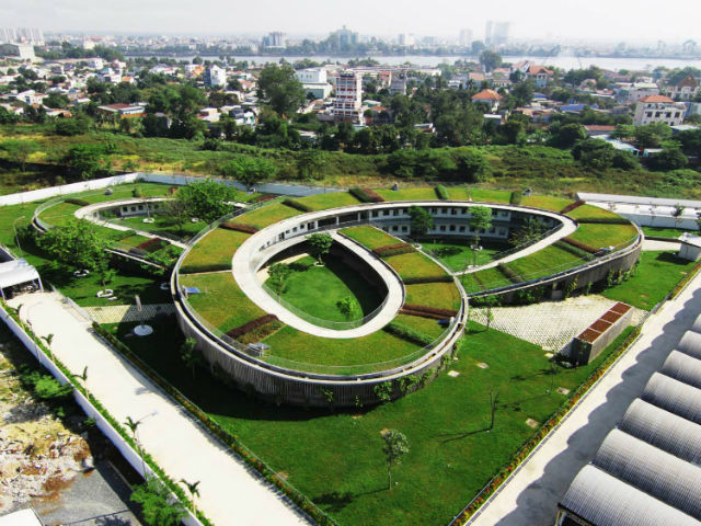 人間と自然をつなぐ建築で、現代アジアの都市問題に向き合う――ヴォ