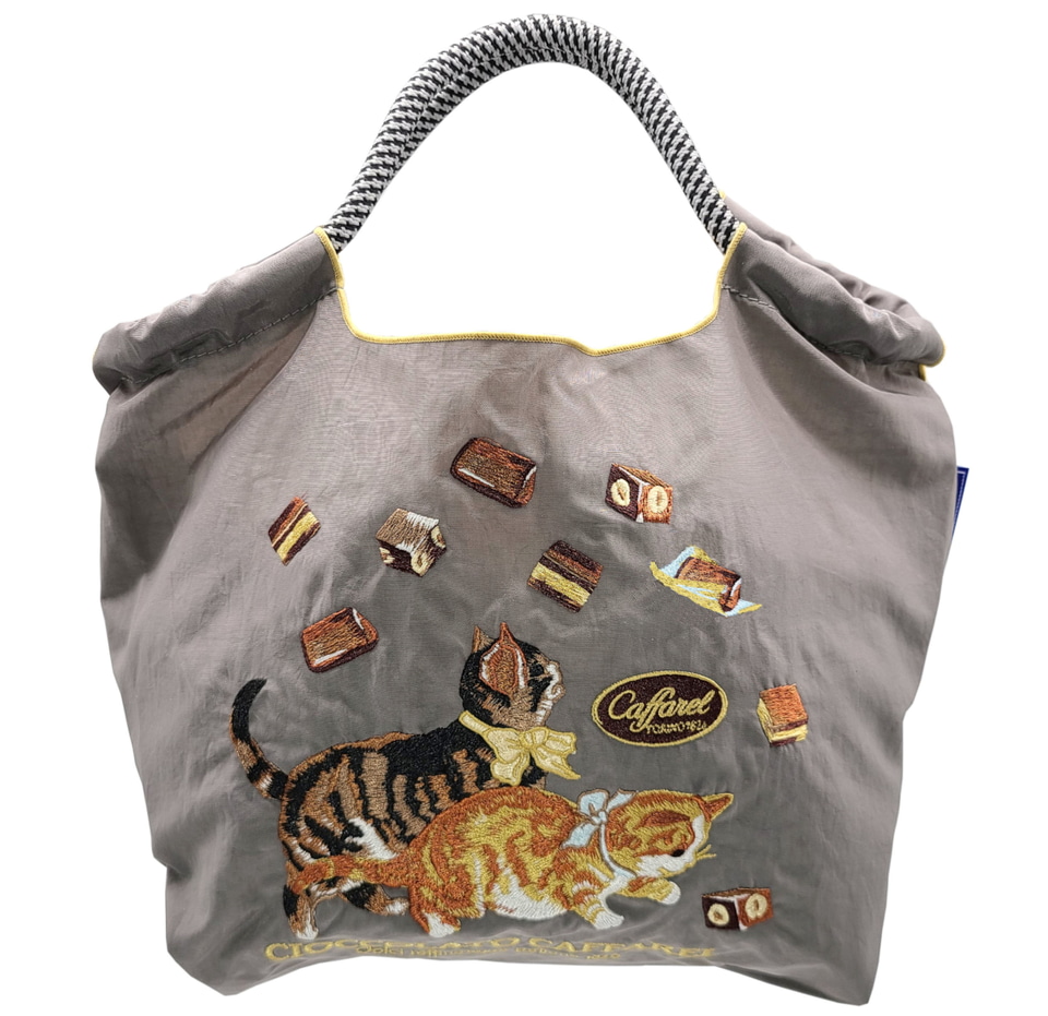 チョコと猫の刺繍がかわいい！ イタリア発の老舗「カファレル」から