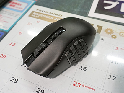 MMO向けの多ボタンゲーミングマウス「Razer Naga V2 Pro」が発売