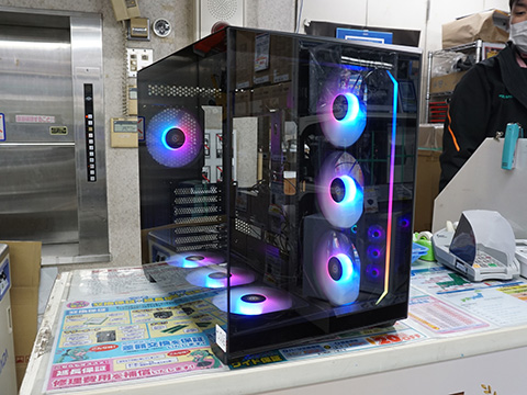 Antecのピラーレスミドルタワー「Constellation C5 ARGB」が発売、ARGB