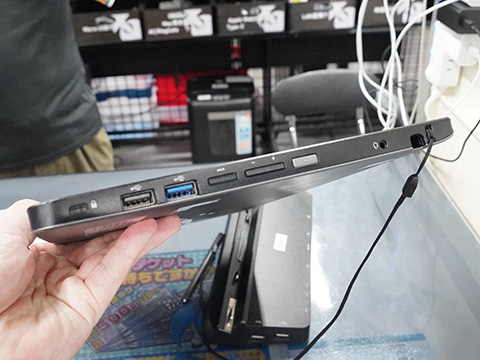 Core i7+8GBメモリ搭載13.3型タブレット「ARROWS Tab」が19,800円