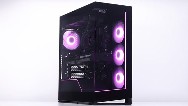 黒”で見た目にこだわったゲーミングPCならコレ！LEDも映えるピラーレス