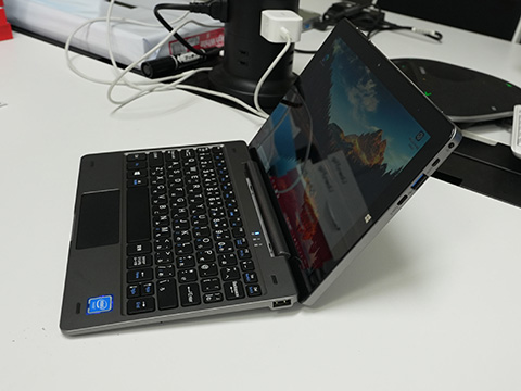 10.1インチWindowsタブレットが3,980円、中古品が1,000台も入荷