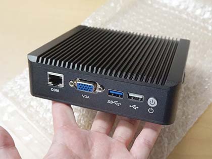 Intel製Gigabit LAN×4搭載の小型ファンレスPCキットが入荷 - AKIBA PC