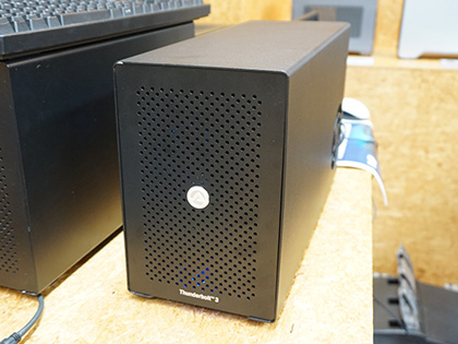 AKiTiOの外付けVGAボックス「Node」に500W電源モデルが登場、実売3.5万