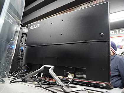 4K/HDR10対応の31.5インチ液晶「VA32UQ」がASUSから、税込52,800円