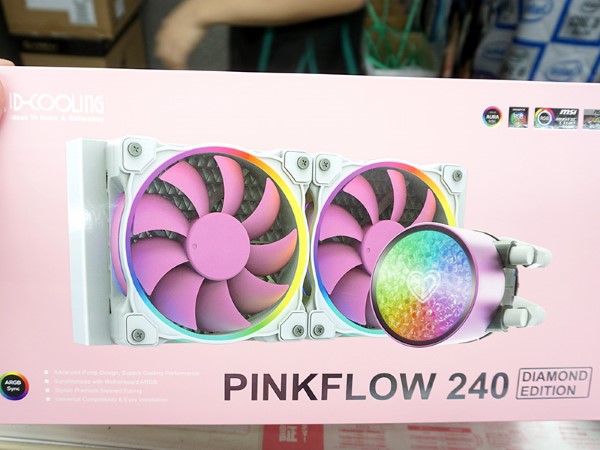 ID-COOLINGの水冷クーラーにダイヤモンドヘッドデザインの新モデル