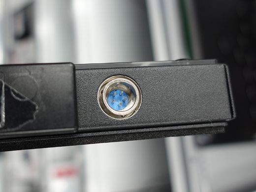 カスタム可能な拡張ボタンも備えたレバーレスアケコン「Hit Box ULTRA