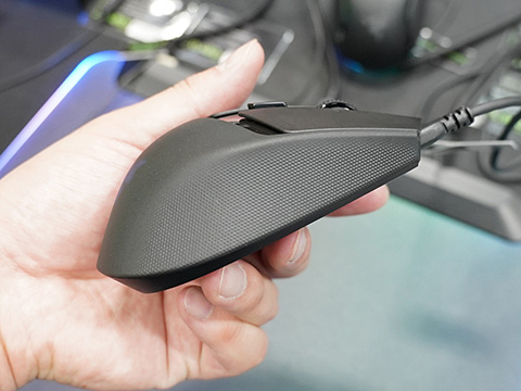 重量76gのモバイルゲーミングマウス 「Basilisk Mobile」がRazerから