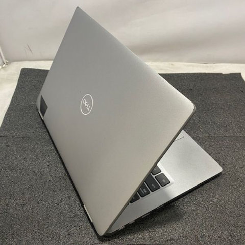 Core i7-1185G7+16GBメモリ搭載の「Latitude 5320」が59,980円