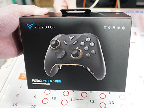 FLYDIGIハイエンドゲームパッド「VADER5 PRO」が発売 - AKIBA PC Hotline!