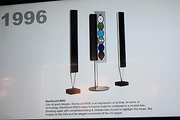 壁掛けアンプやスピーカーを自由に組み合わせて音楽再生。B&O
