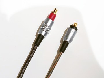 オーテクからA2DC端子用バランスケーブル。4.4mm 5極と2.5mm 4極 - AV