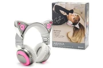 ネコ耳スピーカー付きBluetoothヘッドフォンのアリアナ・グランデ