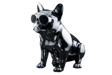 ブルドッグがクローム色に。Bluetoothスピーカー「Aerobull」に新色